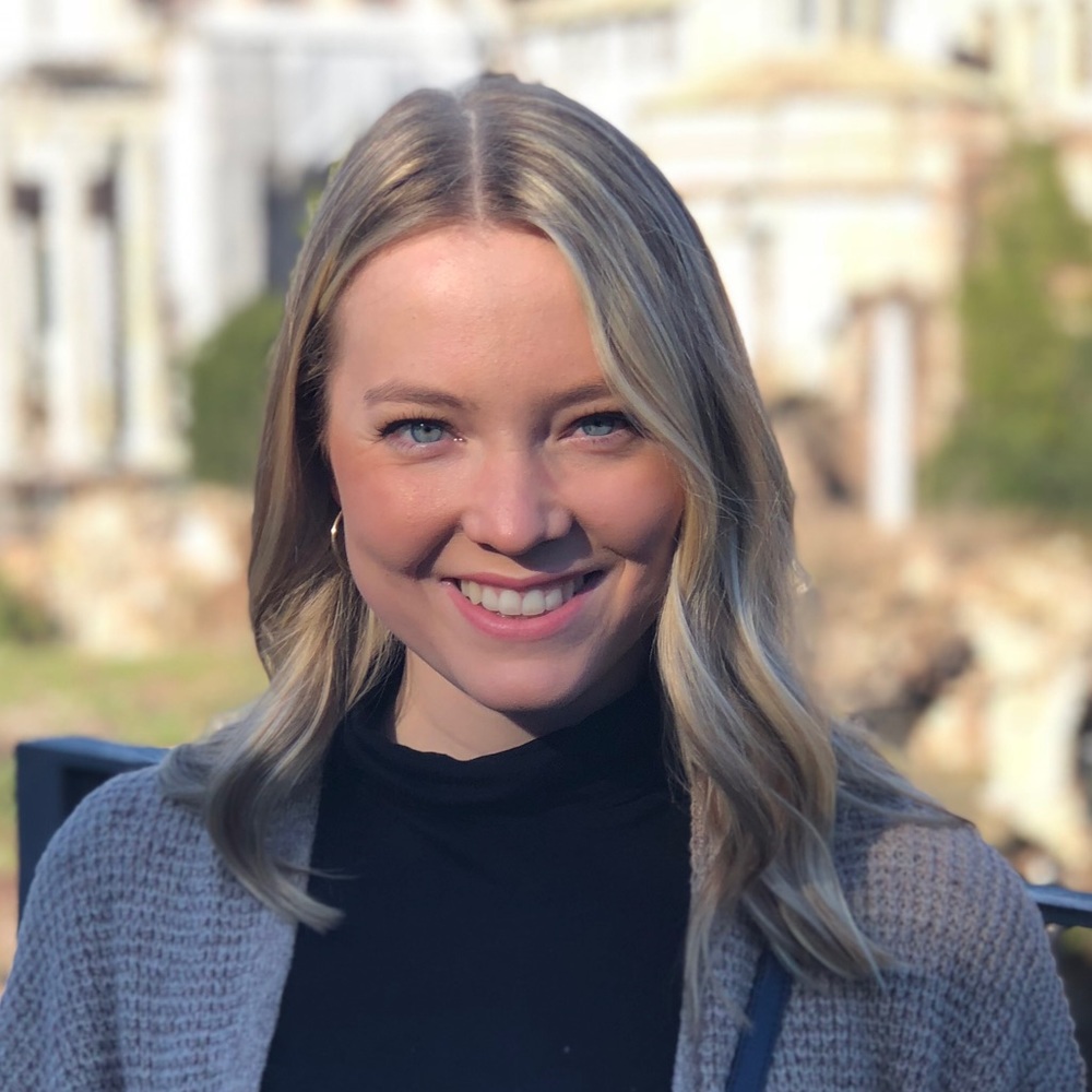 Meet your Posher, Emily